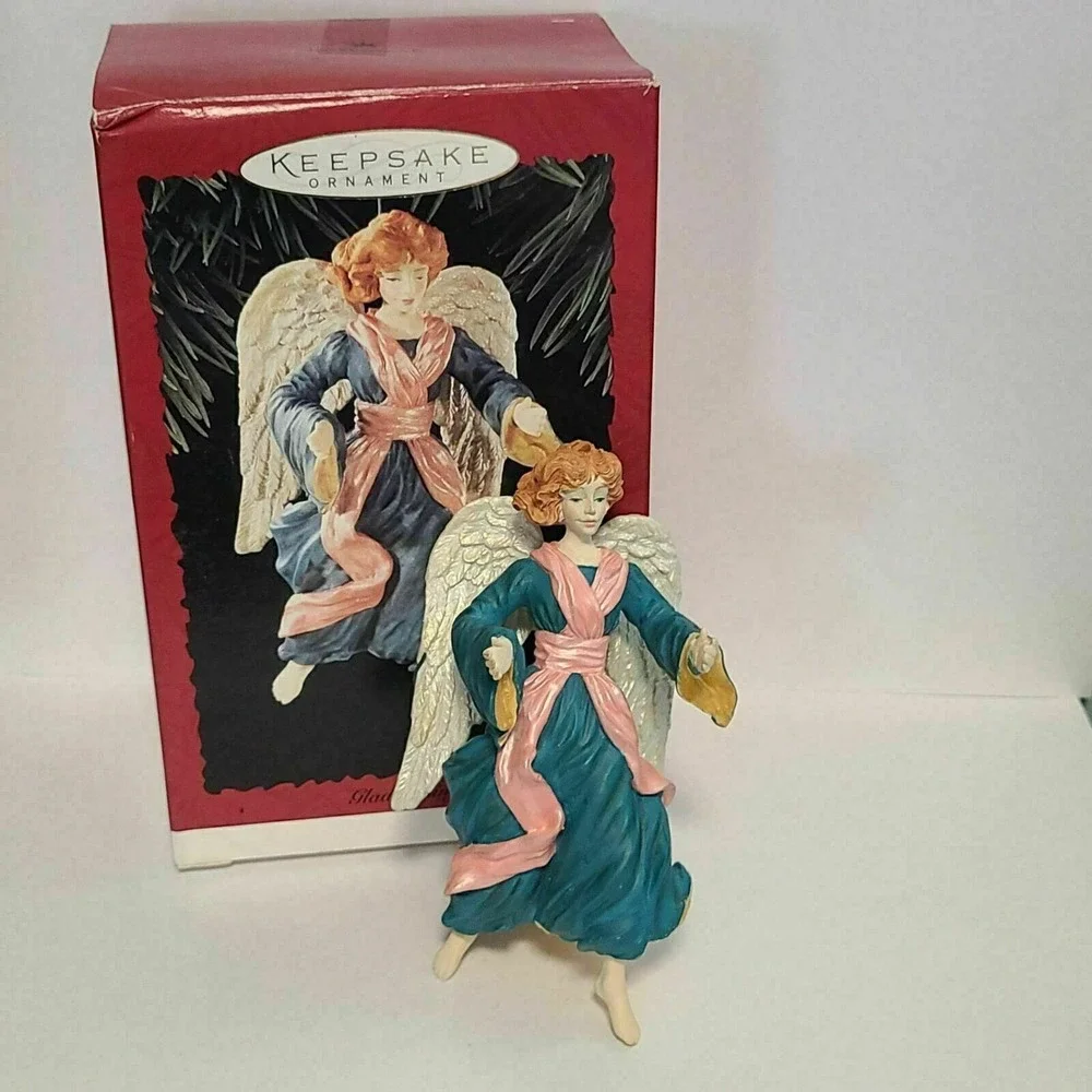 Glad Tidings‎ 1996 Hallmark Keepsake Ornament Nativity Angel Sculptor Joyce Lyle